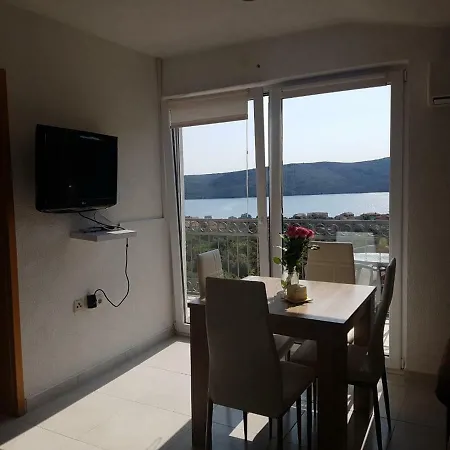Ivancica Apartment *